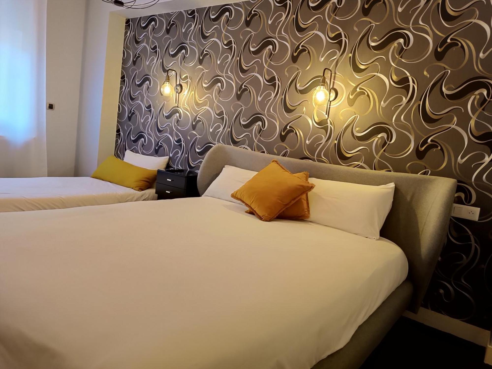 Contact Hotel Limoges - Hotel Des Deux Moulins Luaran gambar